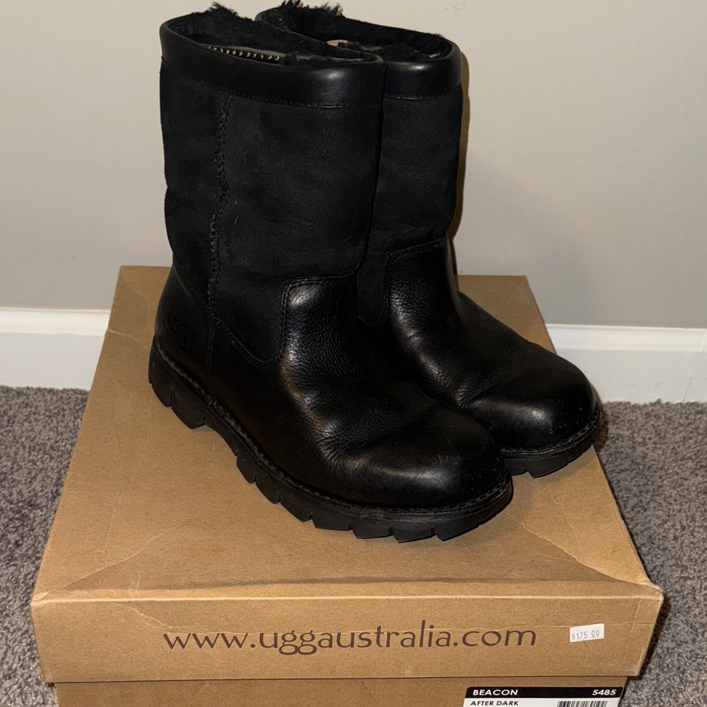 UGG Australia Black Leather Beacon  Boots size 9